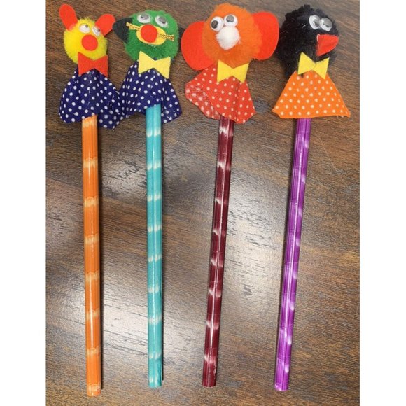Vintage Pencils w/Toppers lot of 11 Russ Three Star Swallow Troll Animals NEW - Picture 11 of 14
